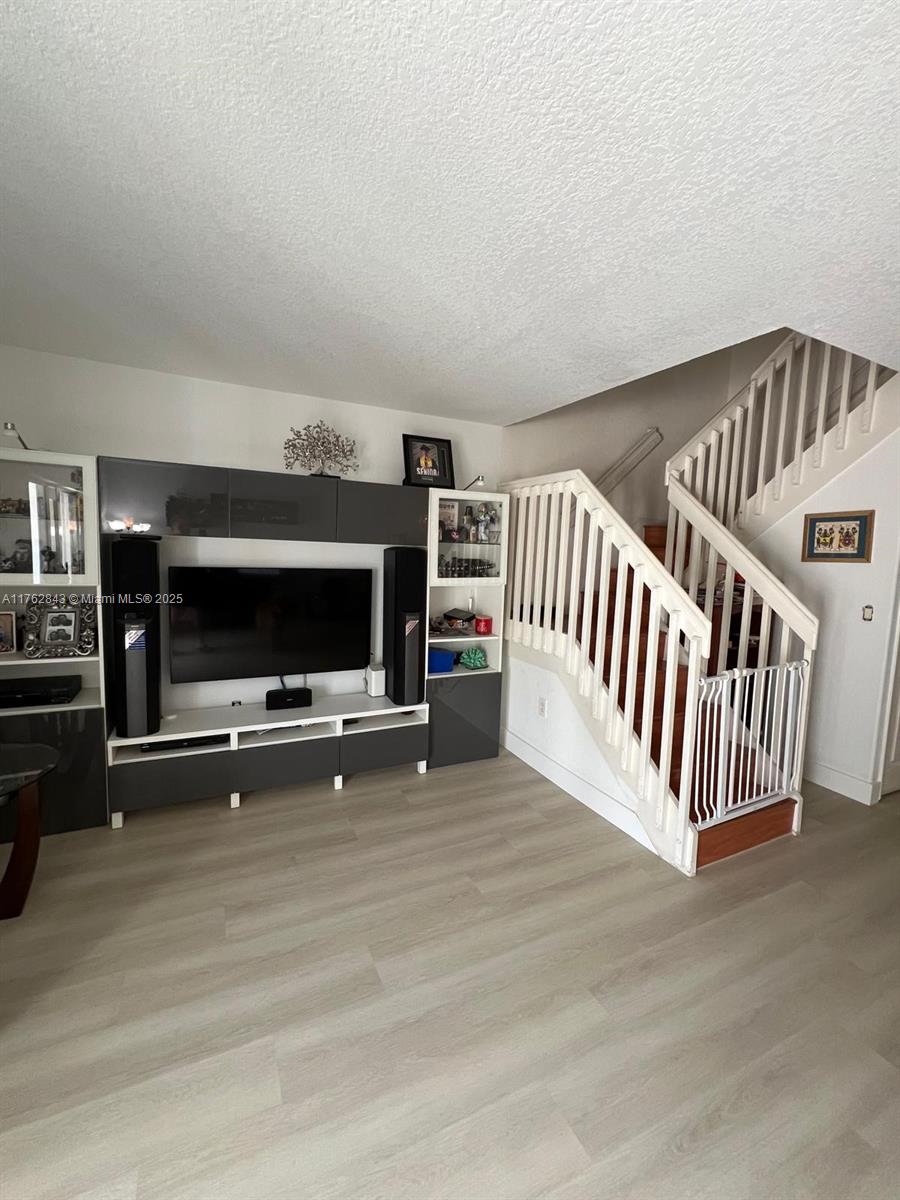 DIMENSIONS AT DORAL - Residential