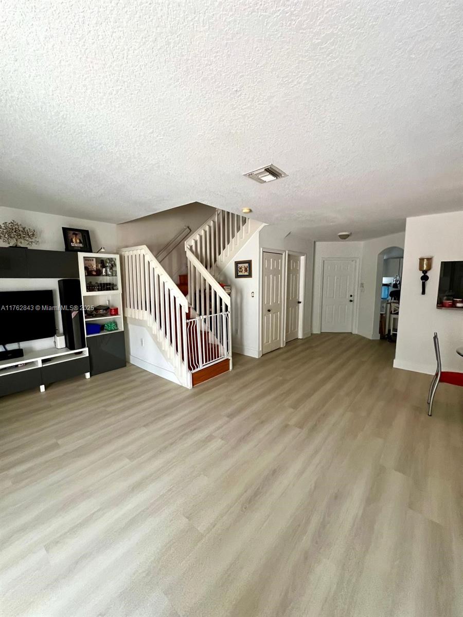 DIMENSIONS AT DORAL - Residential