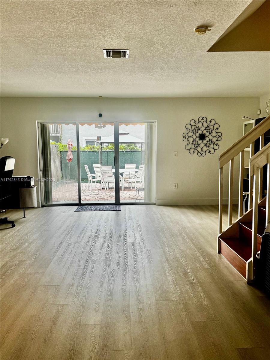 DIMENSIONS AT DORAL - Residential