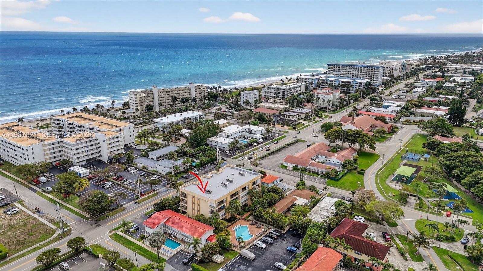 BEACH HOUSE VILLAGE CONDO - Residential