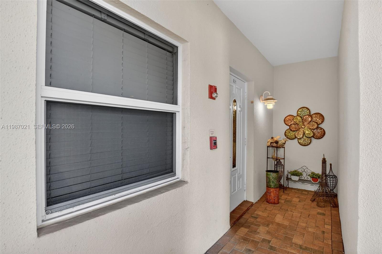 BEACH HOUSE VILLAGE CONDO - Residential