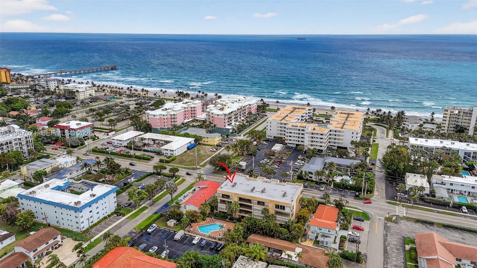 BEACH HOUSE VILLAGE CONDO - Residential