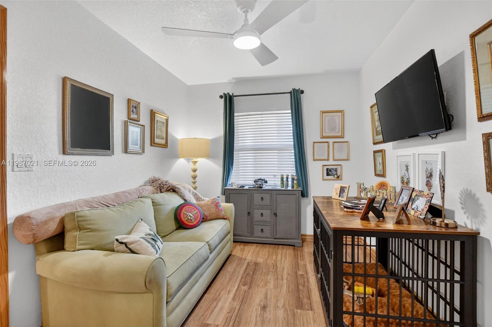 BEACH HOUSE VILLAGE CONDO - Residential