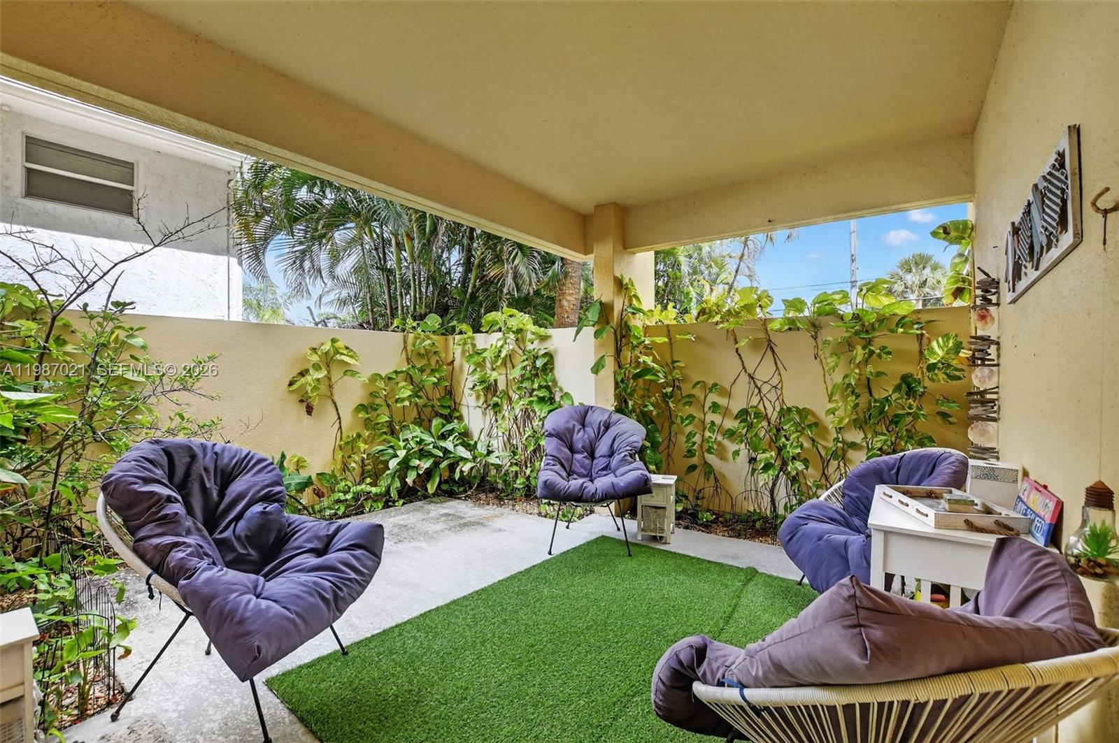 BEACH HOUSE VILLAGE CONDO - Residential