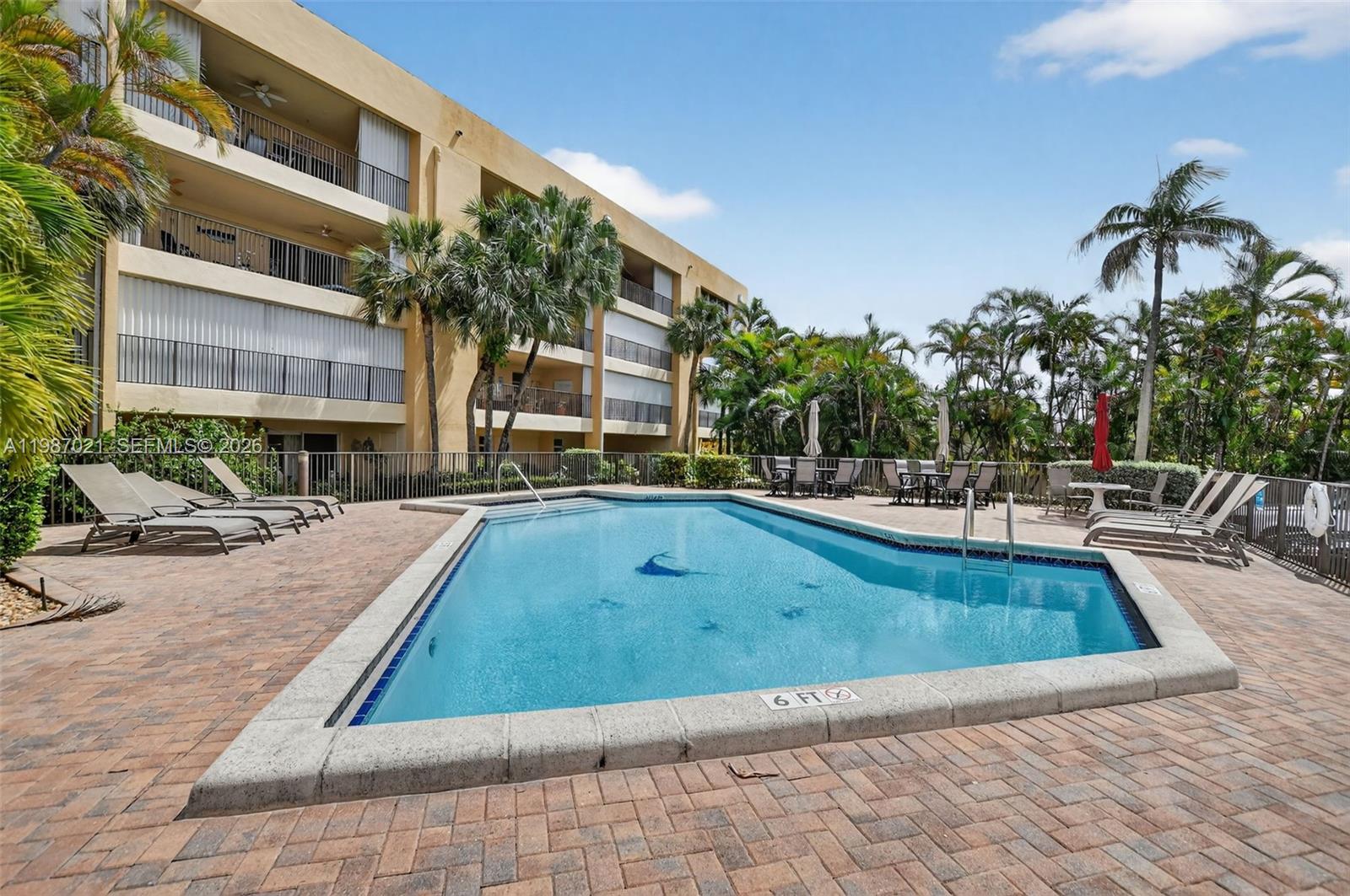 BEACH HOUSE VILLAGE CONDO - Residential