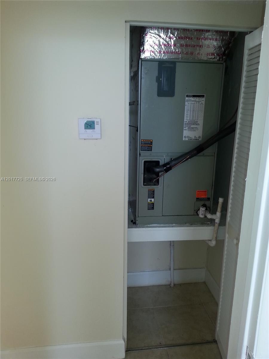 THE ARBOUR TOWNHOUSE NO 2 - Residential