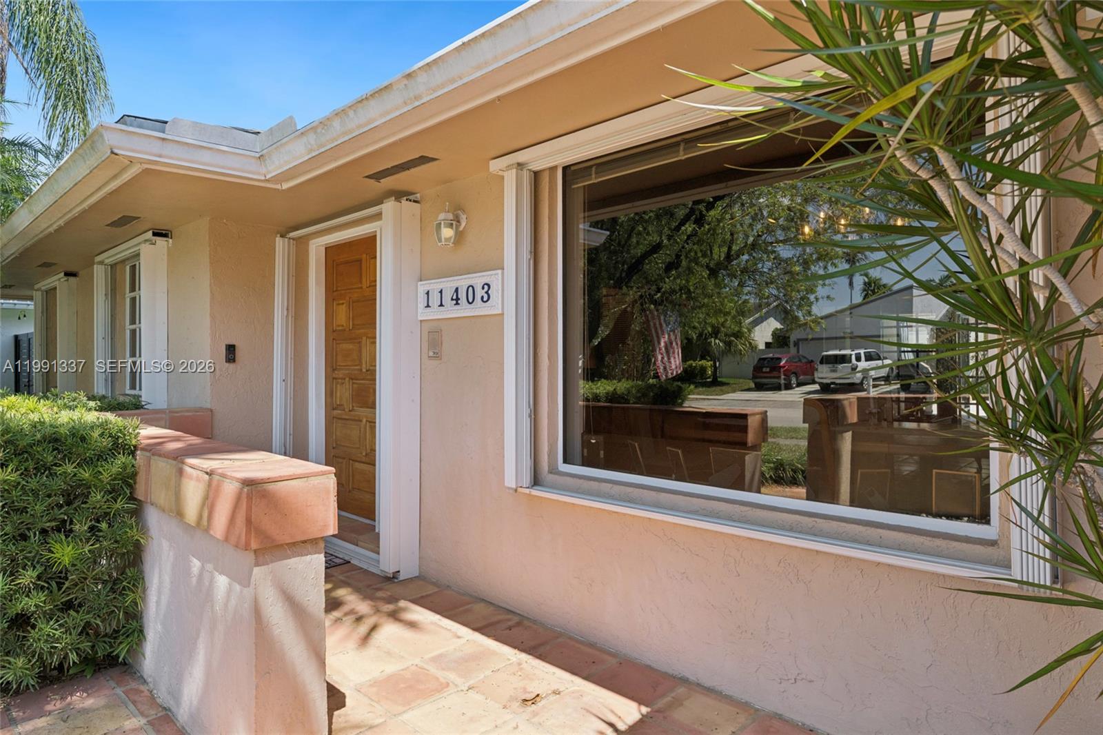 LINDGREN WEST - Residential