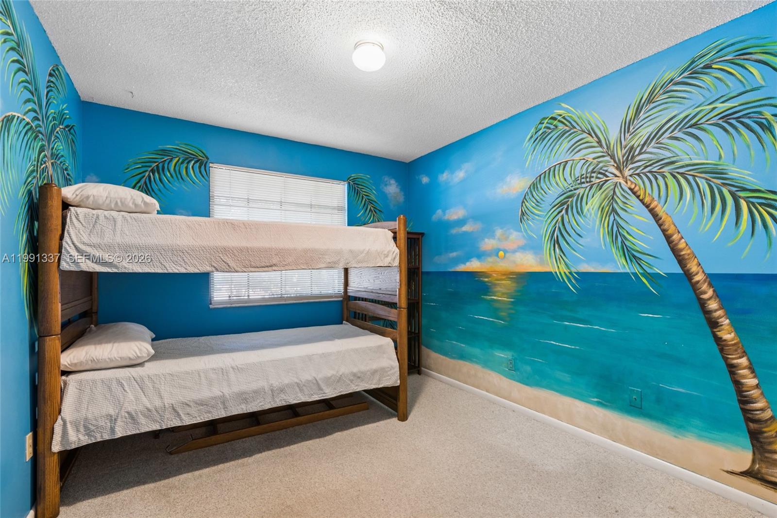 LINDGREN WEST - Residential