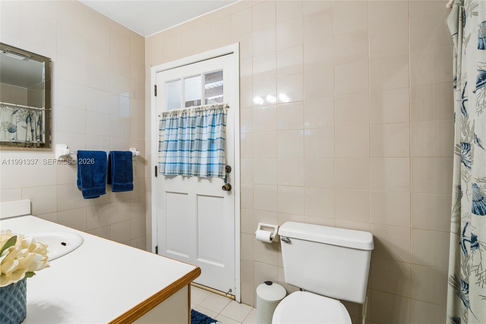 LINDGREN WEST - Residential