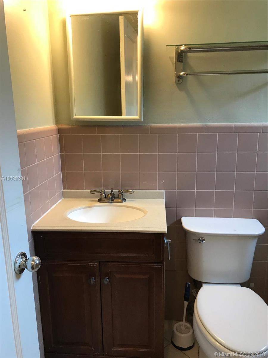 Poinsettia Heights - Residential Lease