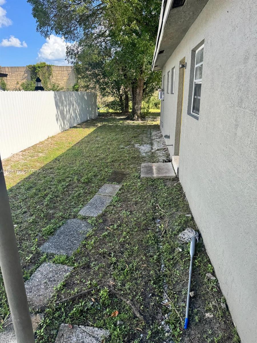 RIVER GARDENS - Residential