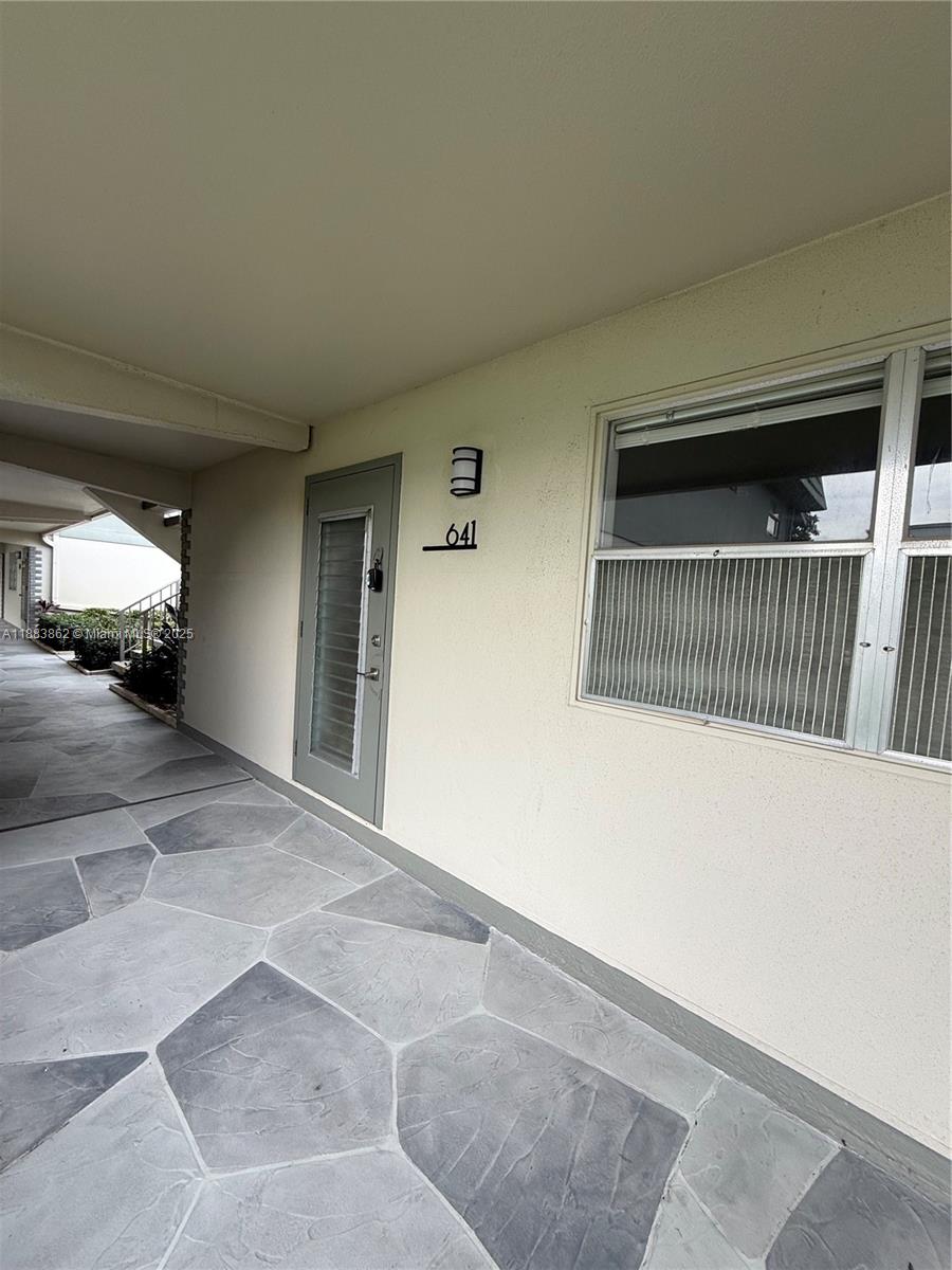 KINGS POINT FLANDERS COND - Residential