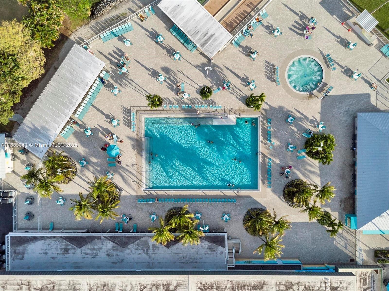 KINGS POINT FLANDERS COND - Residential