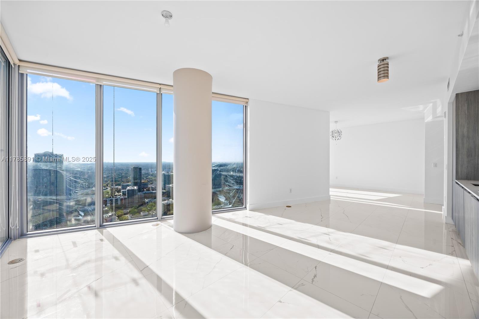 BISCAYNE BEACH CONDO - Residential