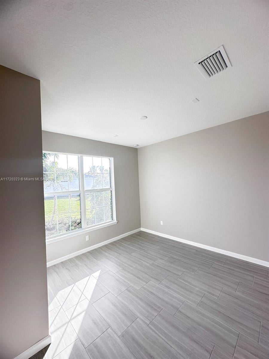 4545 Nautilus Cir, Vero Beach, FL, 32967/$650,000 4 4545 Nautilus Cir