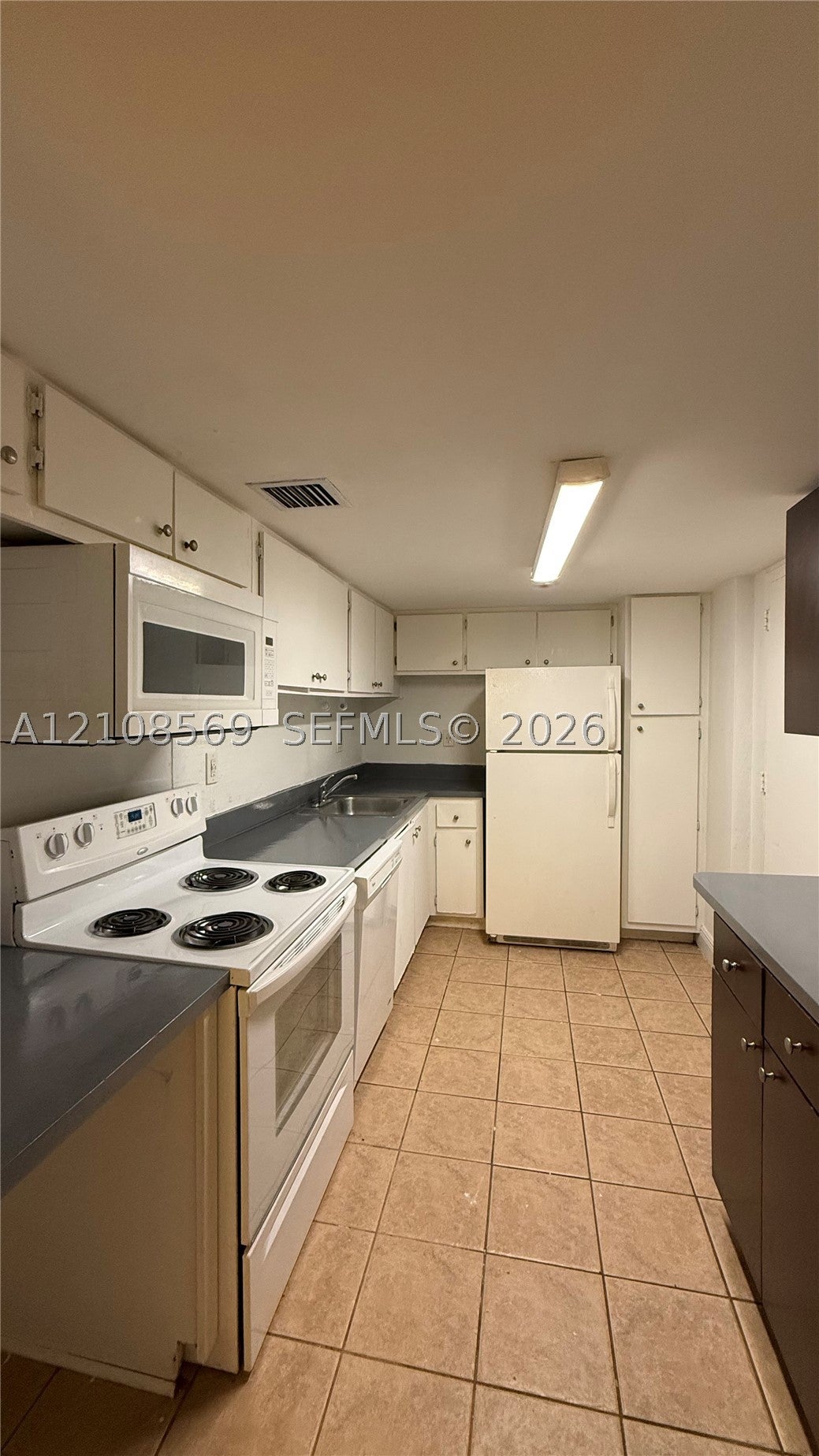 1800 Sans Souci Blvd 105