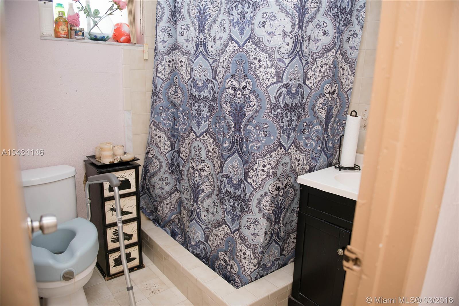 CAROL CITY RED ROAD MANOR - Residential