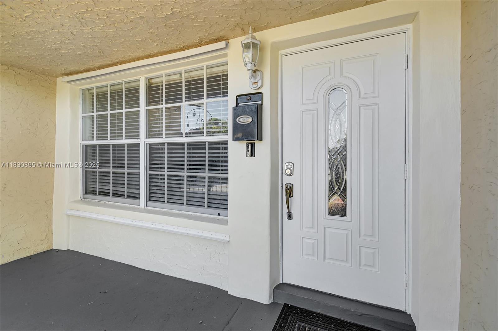 880 SW 64th Ter