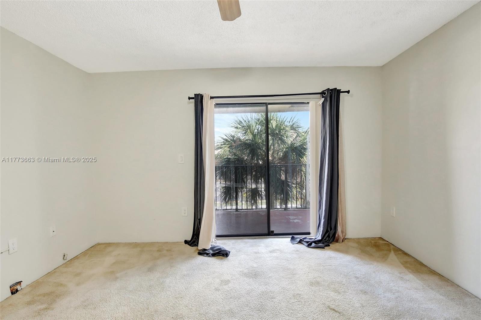 PALMS OF PEMBROKE CONDO - Residential