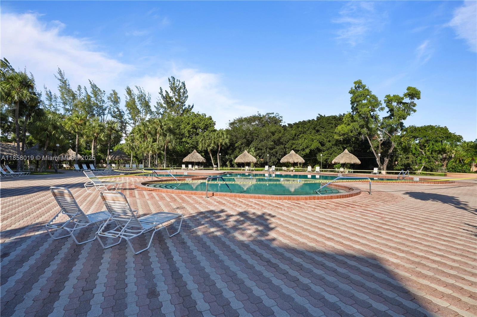 HOLIDAY SPRINGS VILLAGE 1 - Residential