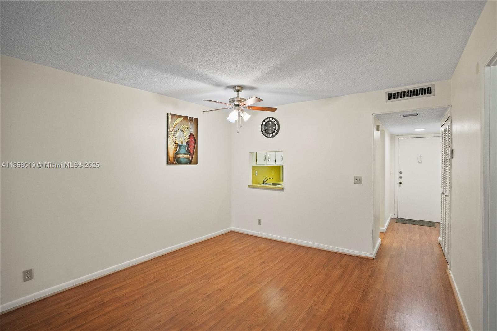 HOLIDAY SPRINGS VILLAGE 1 - Residential