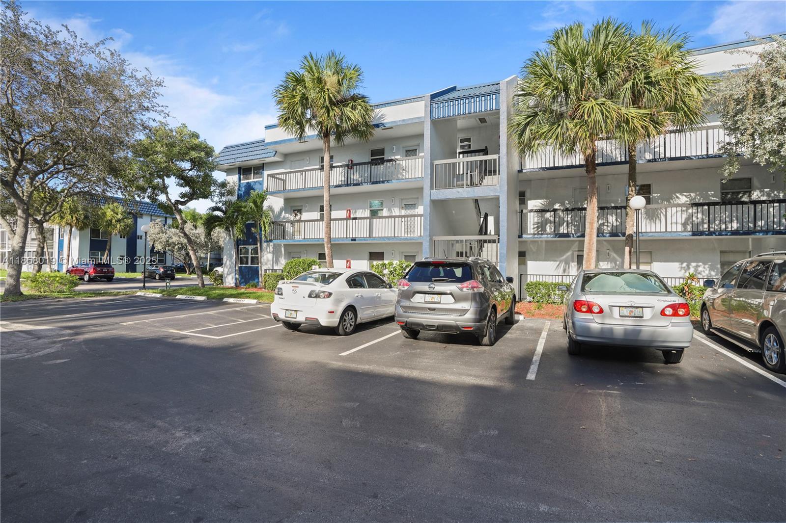 HOLIDAY SPRINGS VILLAGE 1 - Residential