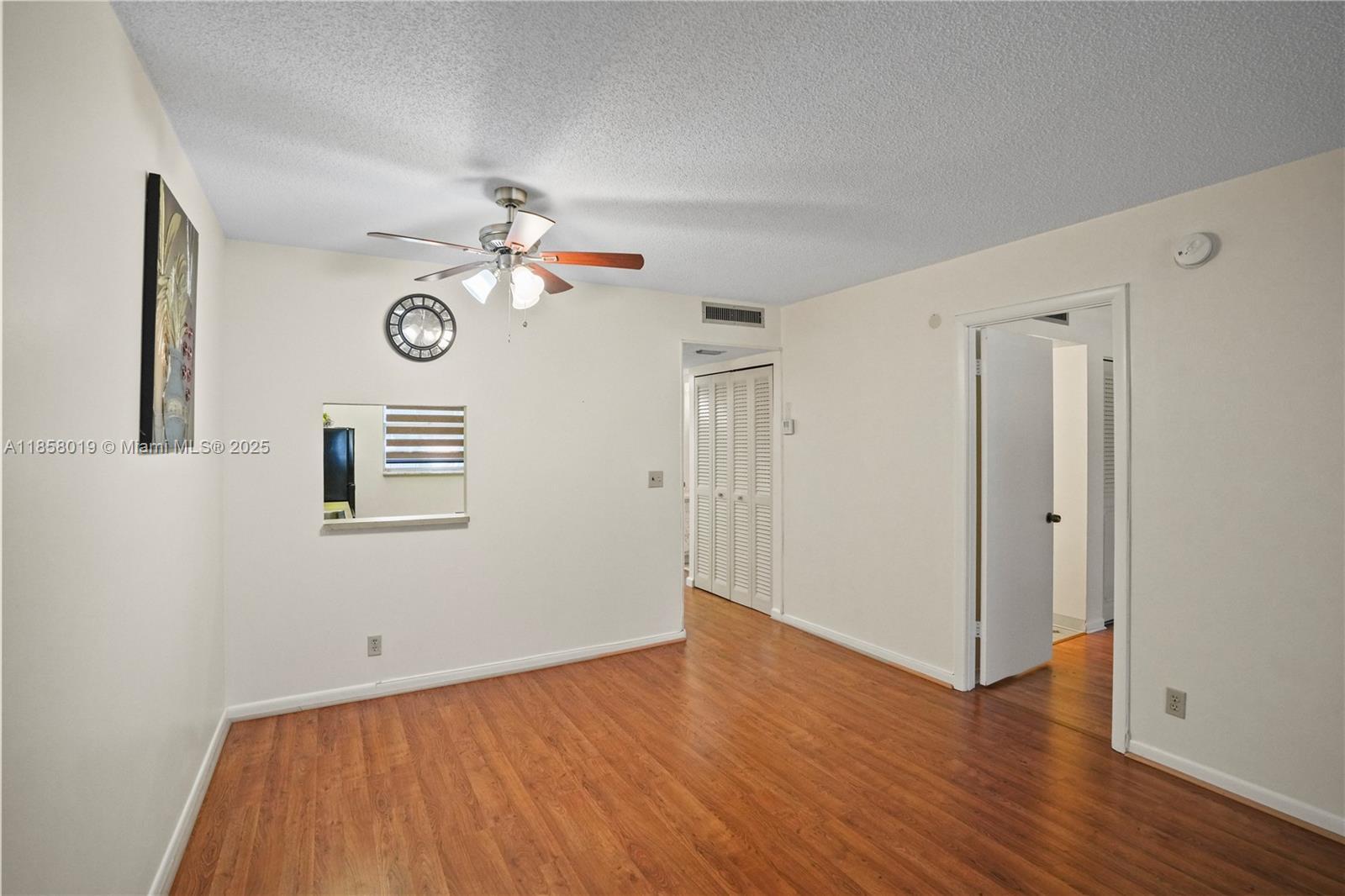 HOLIDAY SPRINGS VILLAGE 1 - Residential