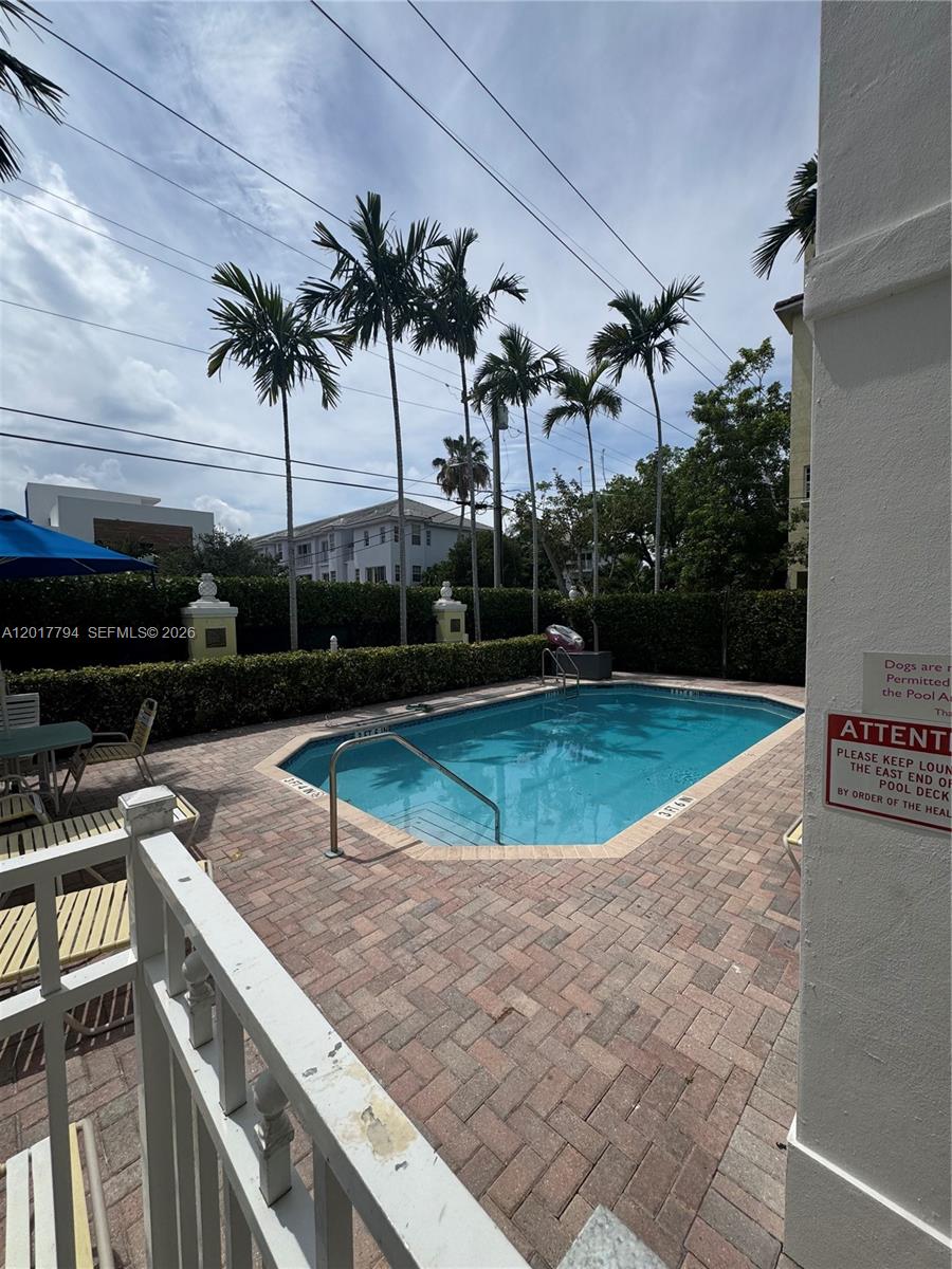 2660 NE 8th Ave 215