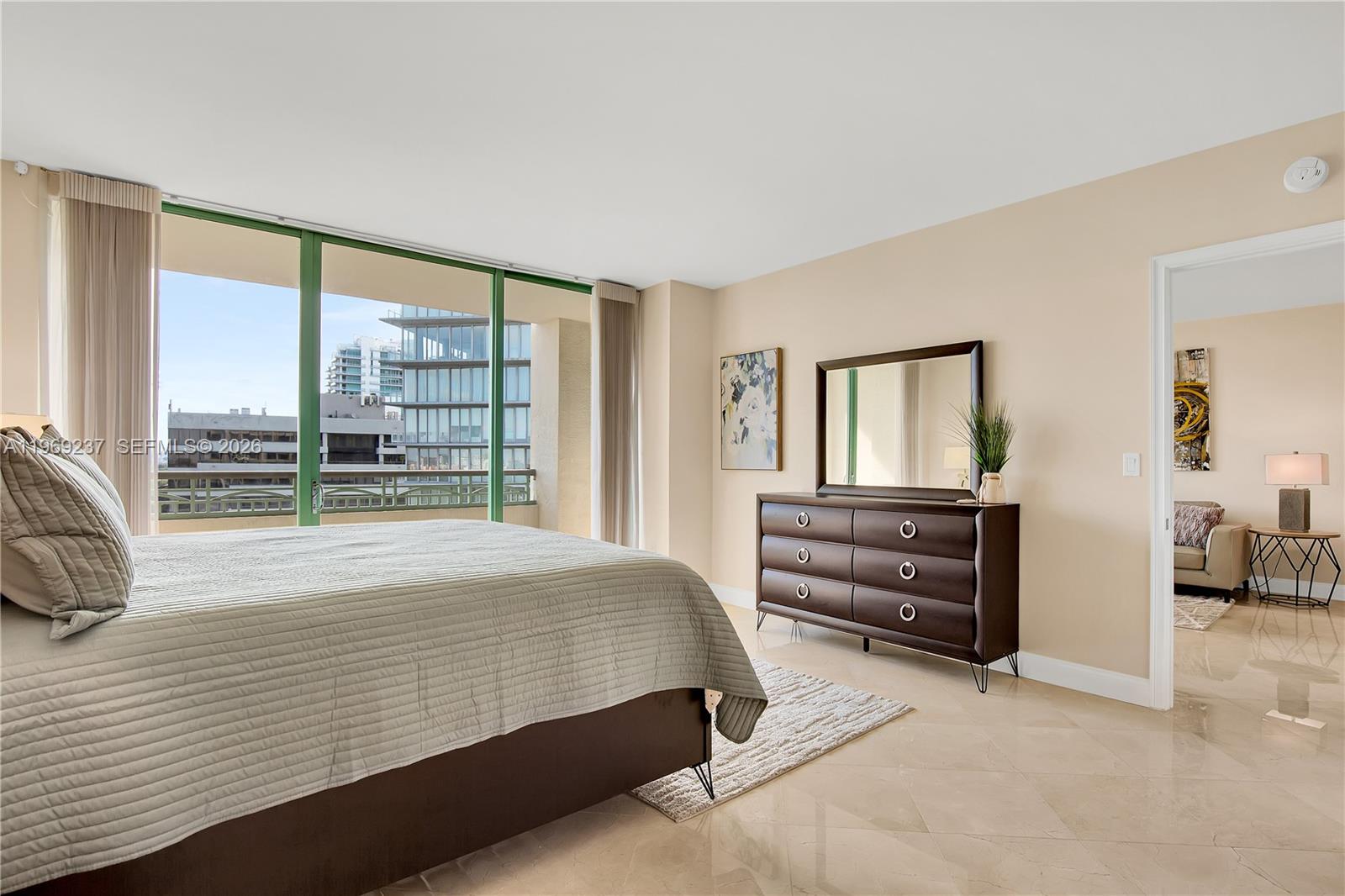 Ritz Carlton - Residential Lease