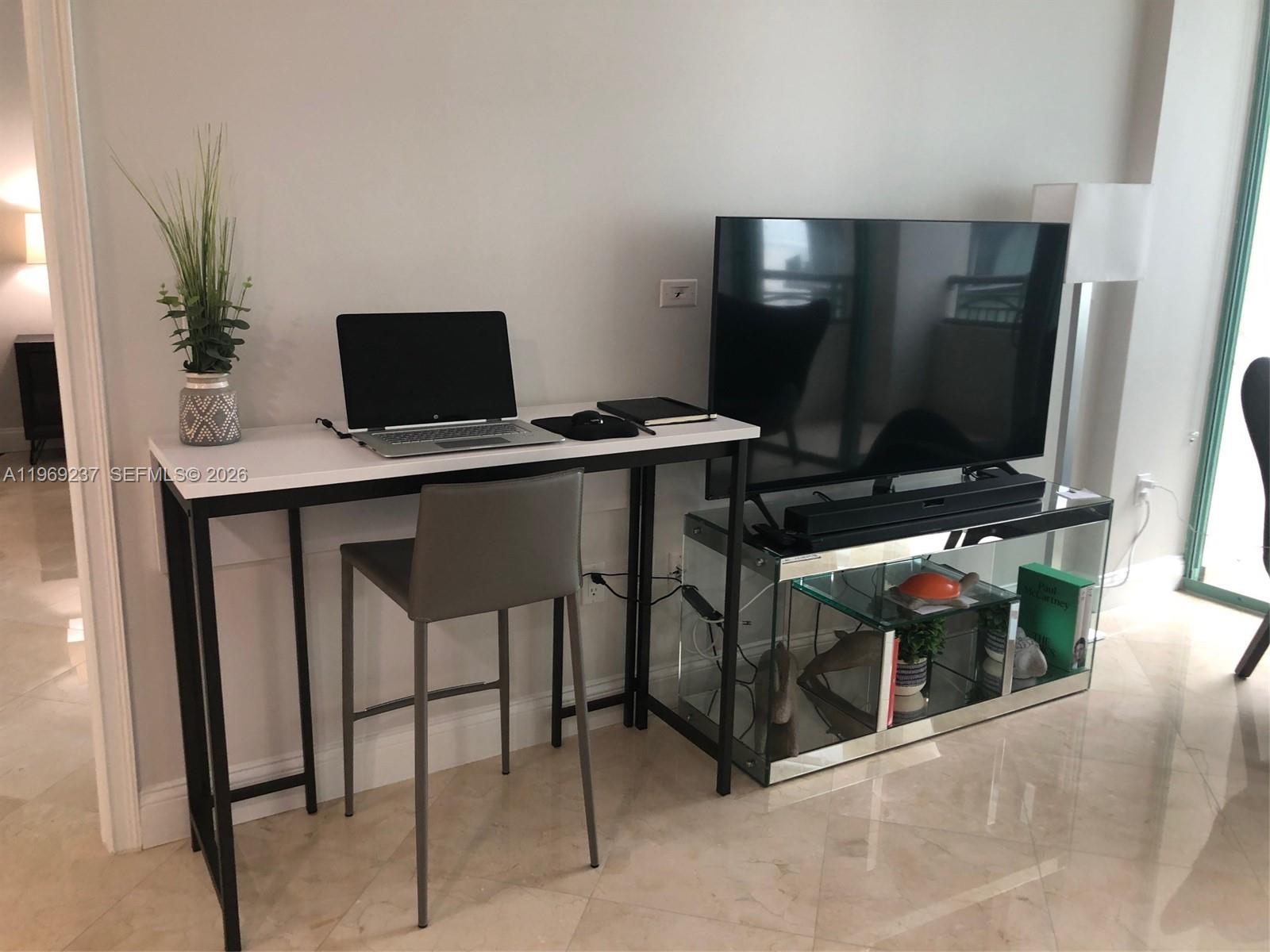 Ritz Carlton - Residential Lease