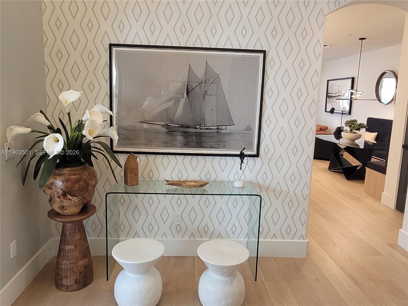 GRANDEUR - Residential