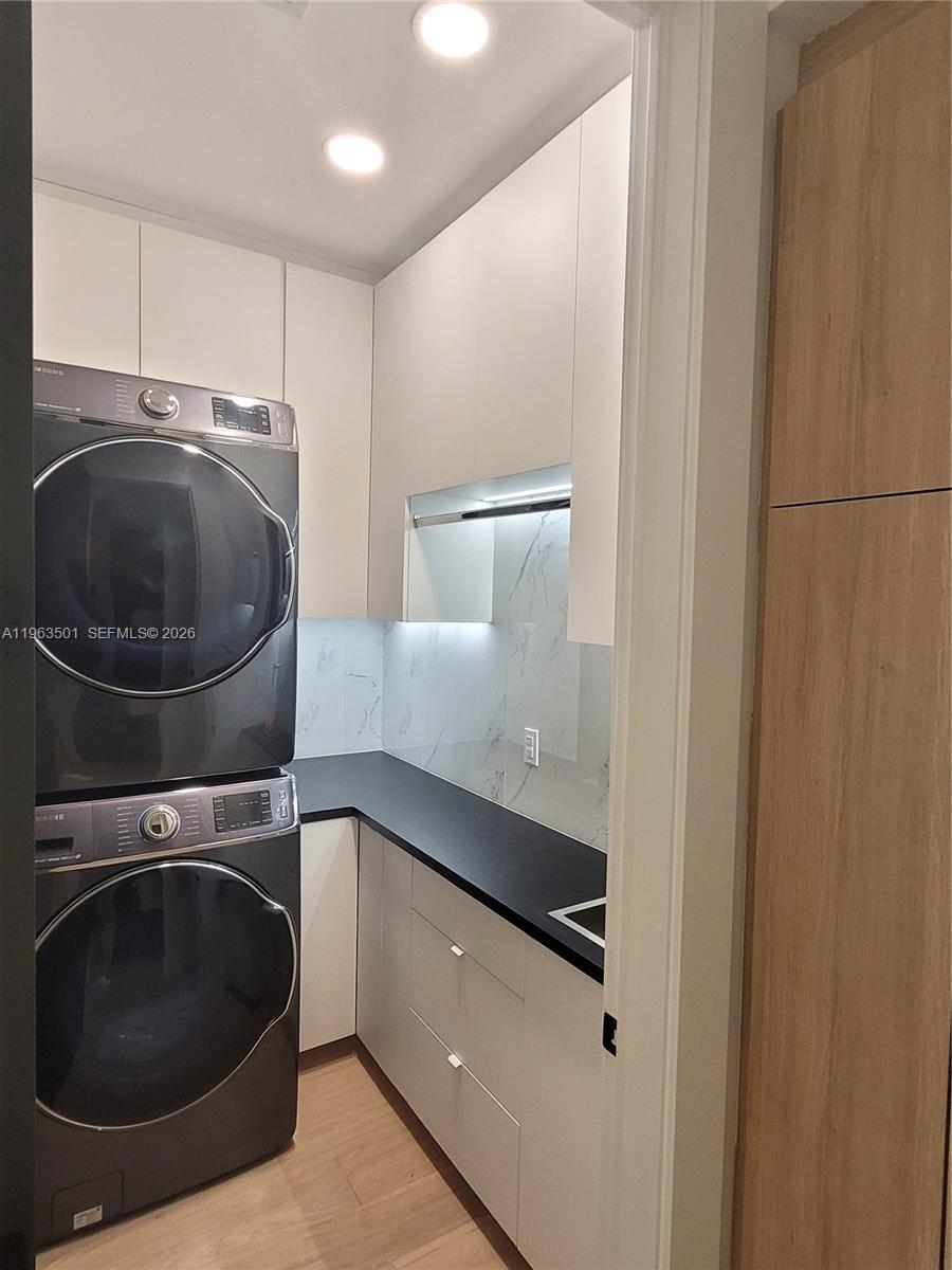 GRANDEUR - Residential