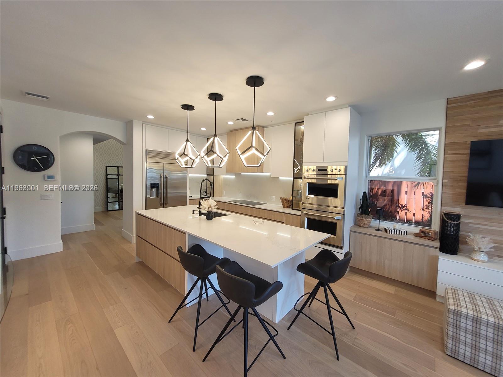 GRANDEUR - Residential