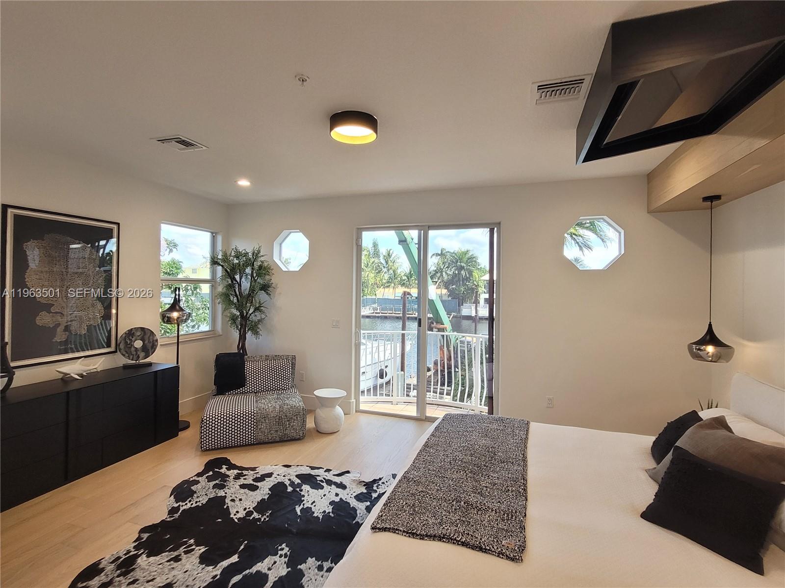 GRANDEUR - Residential