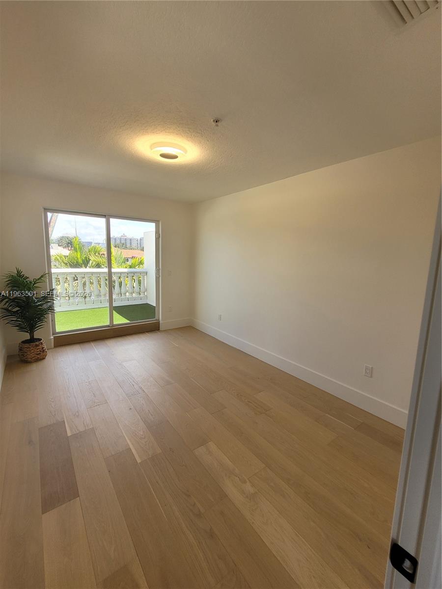 GRANDEUR - Residential