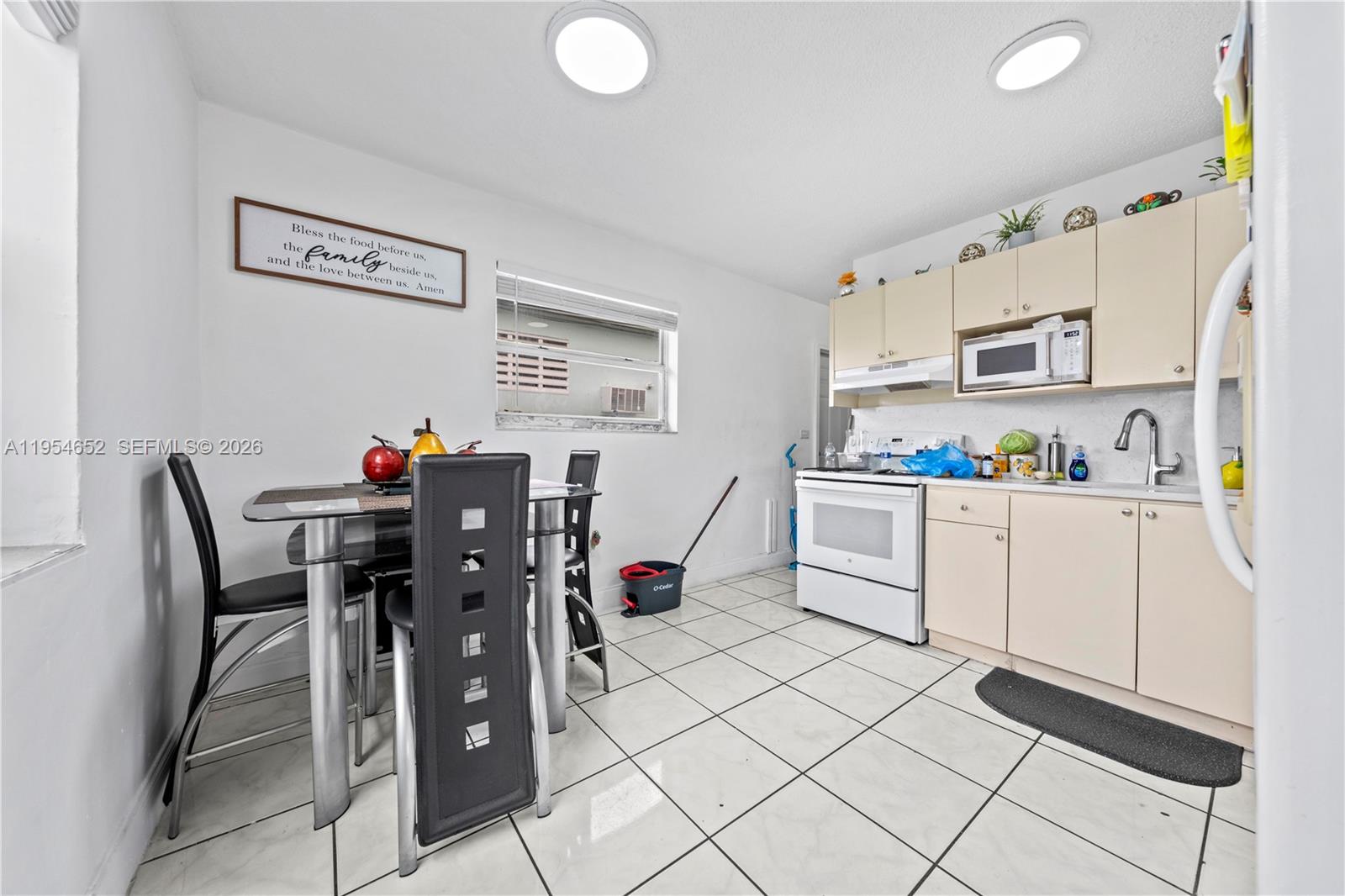 GARDENS PARK - Residential Income