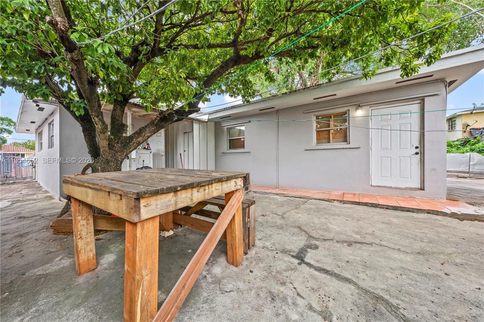 GARDENS PARK - Residential Income