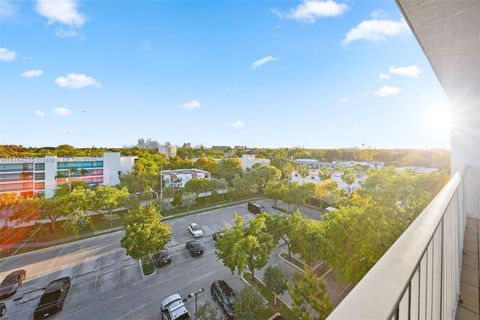 650 NE 64th St GPH7 Miami FL 33138