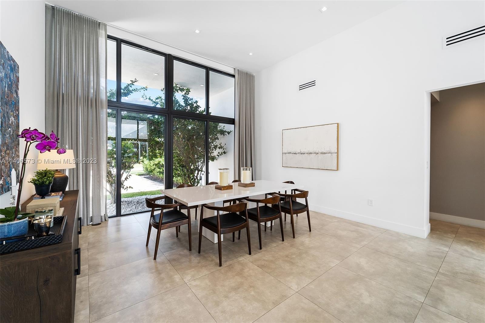 BOTANIKO - Residential