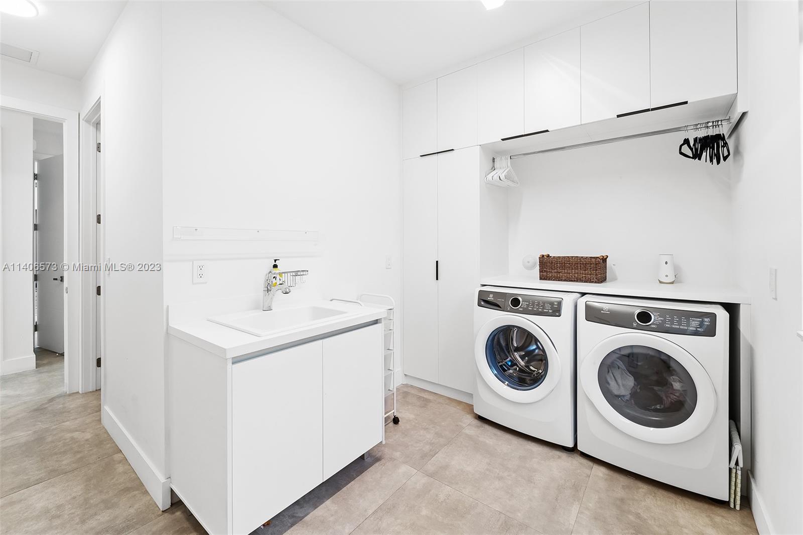 BOTANIKO - Residential