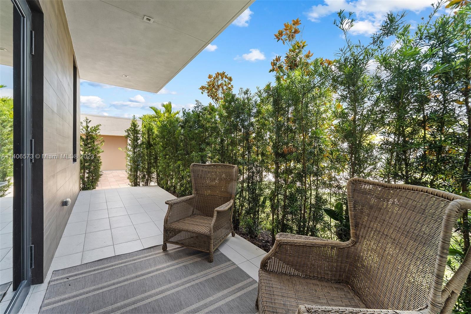 BOTANIKO - Residential