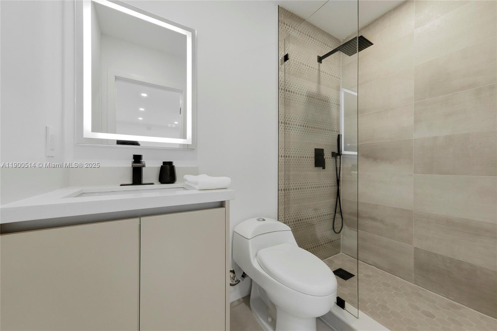 SOUTH SHENANDOAH - Residential