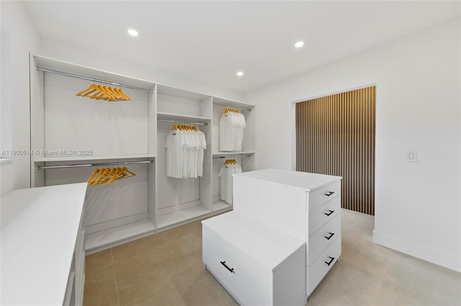 SOUTH SHENANDOAH - Residential