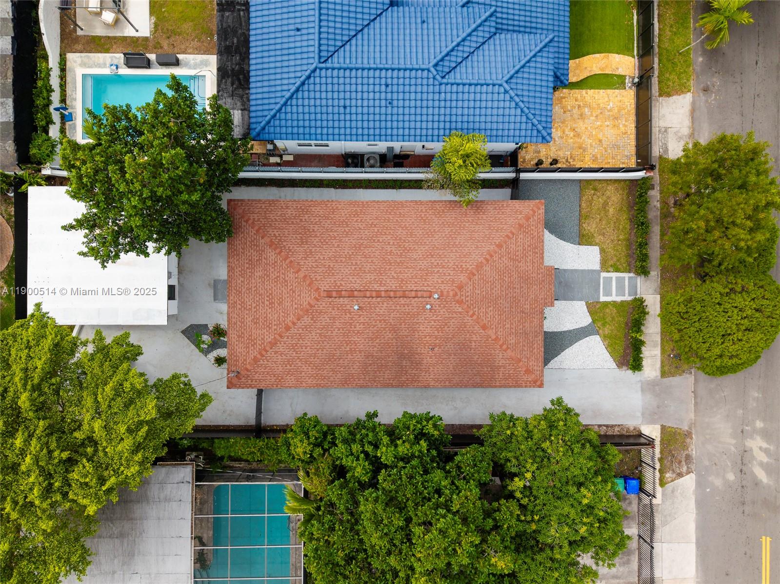 SOUTH SHENANDOAH - Residential