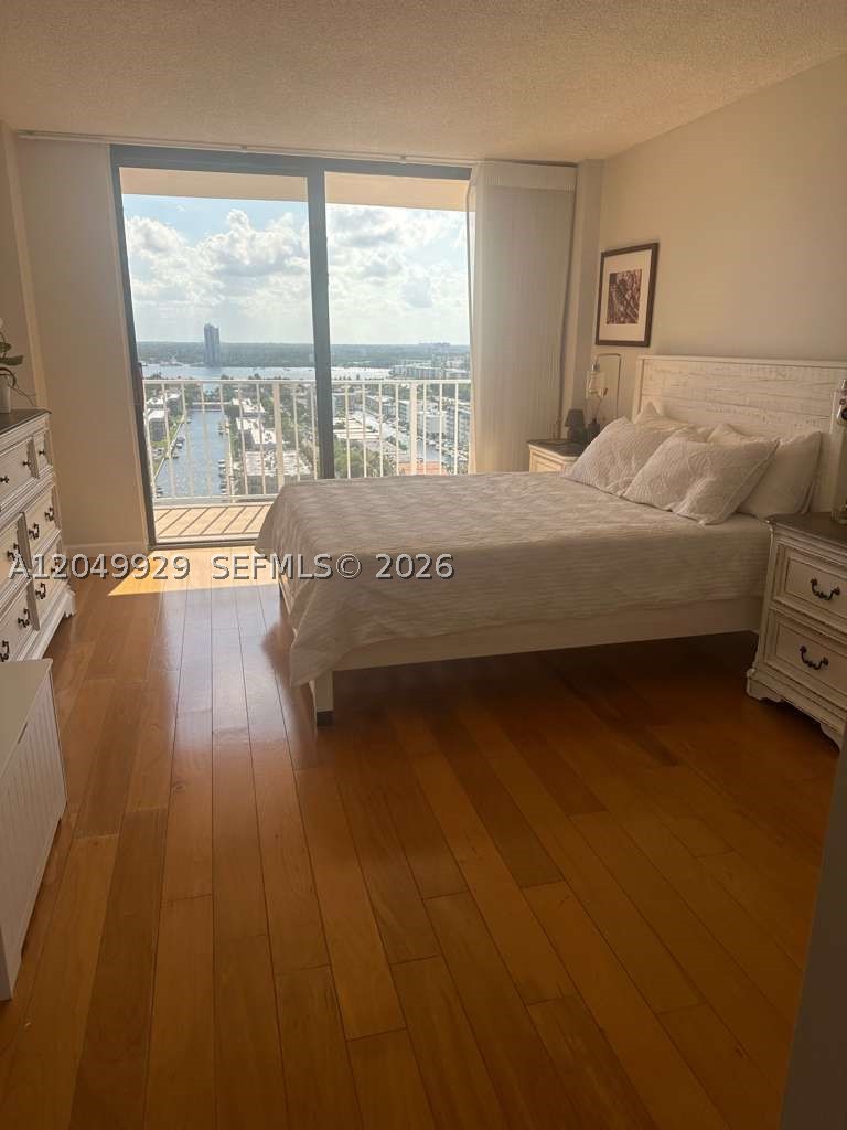 290 174th St 2207