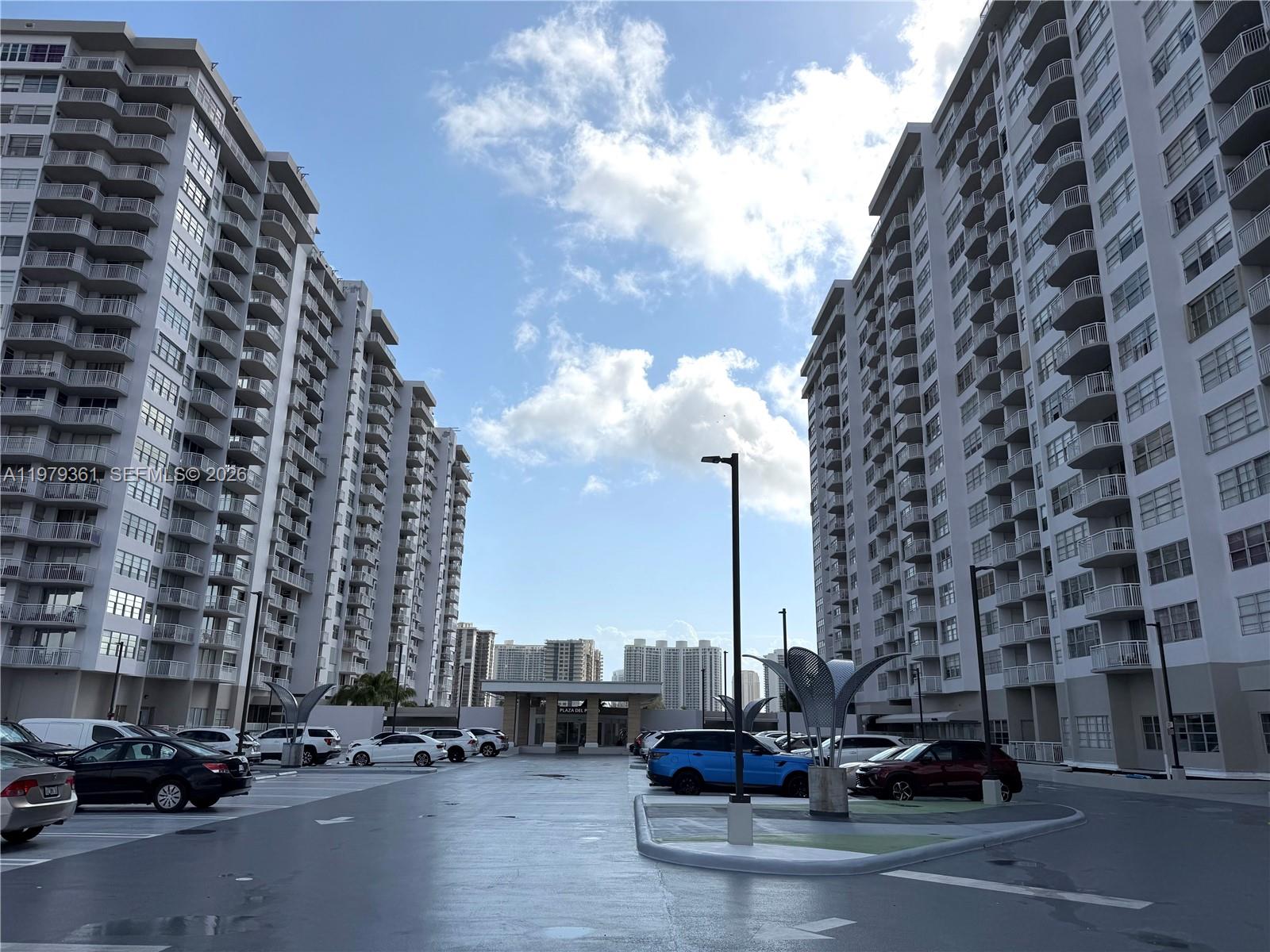 DEL PRADO MARINA - Residential Lease