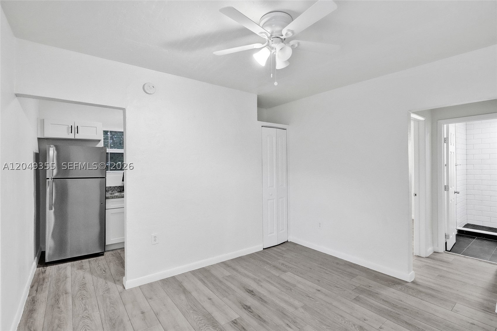 200 NW 13th St 5