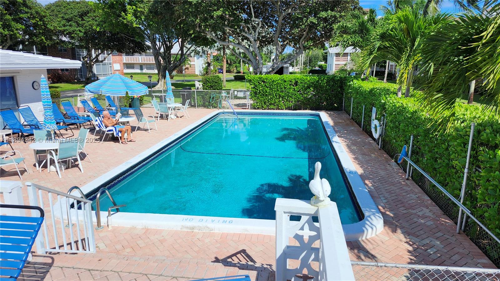 PALM ROYAL APTS INC CONDO - Residential