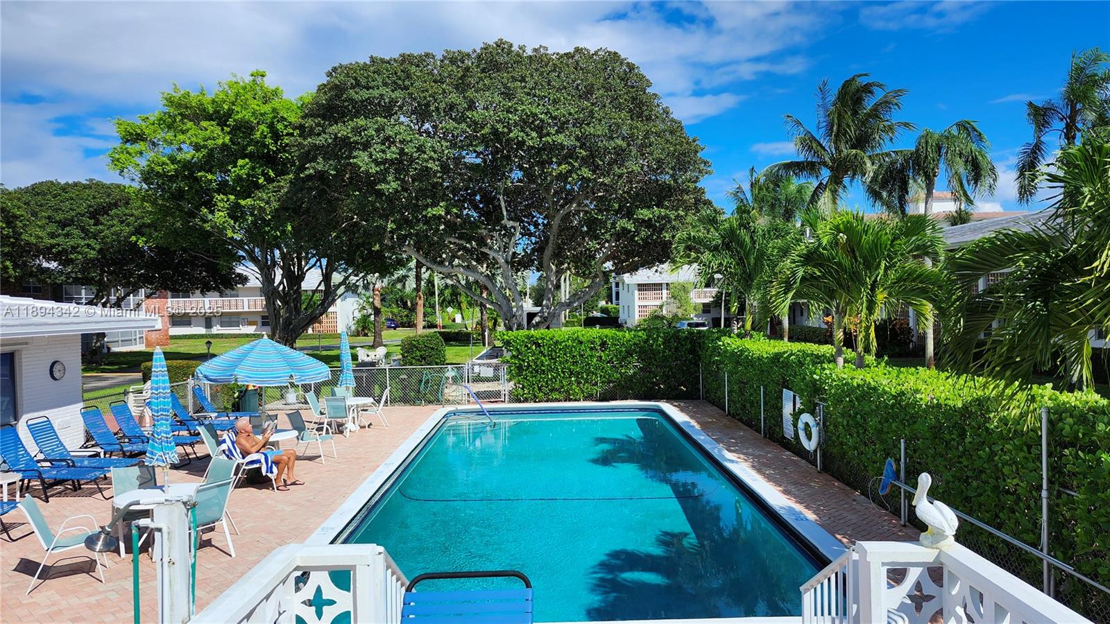 PALM ROYAL APTS INC CONDO - Residential