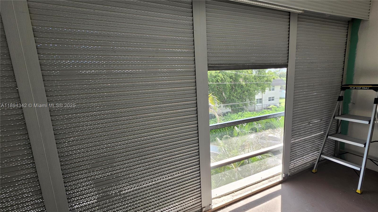 PALM ROYAL APTS INC CONDO - Residential